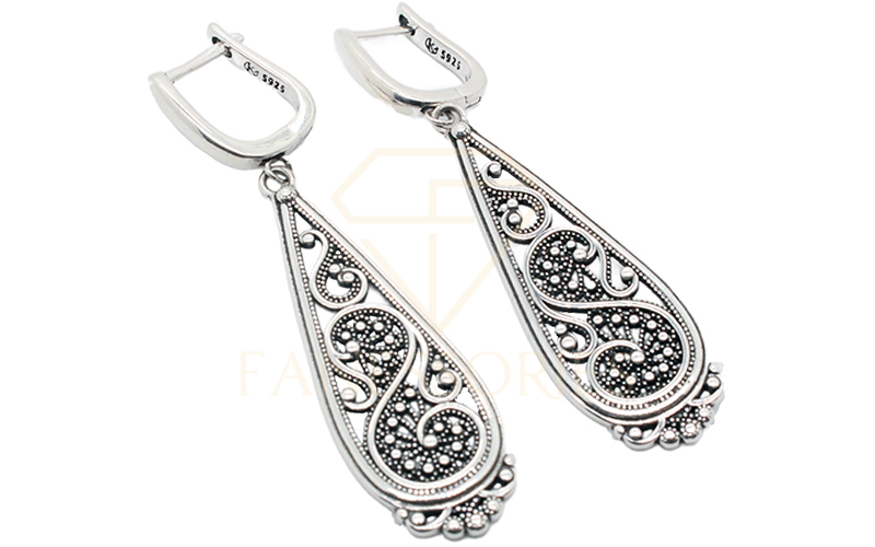 Teardrop Design 925 Sterling Silver Earring 20004 